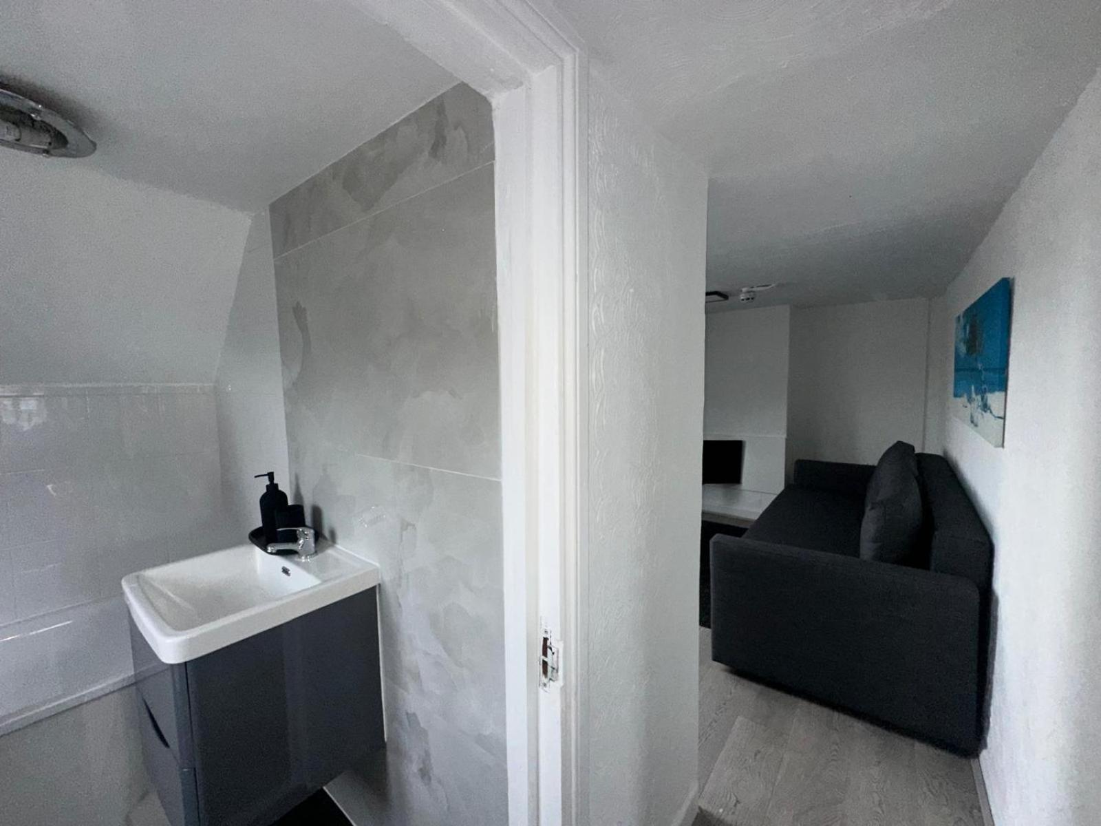 Appartement New One Bedroom In Chiswick Londres